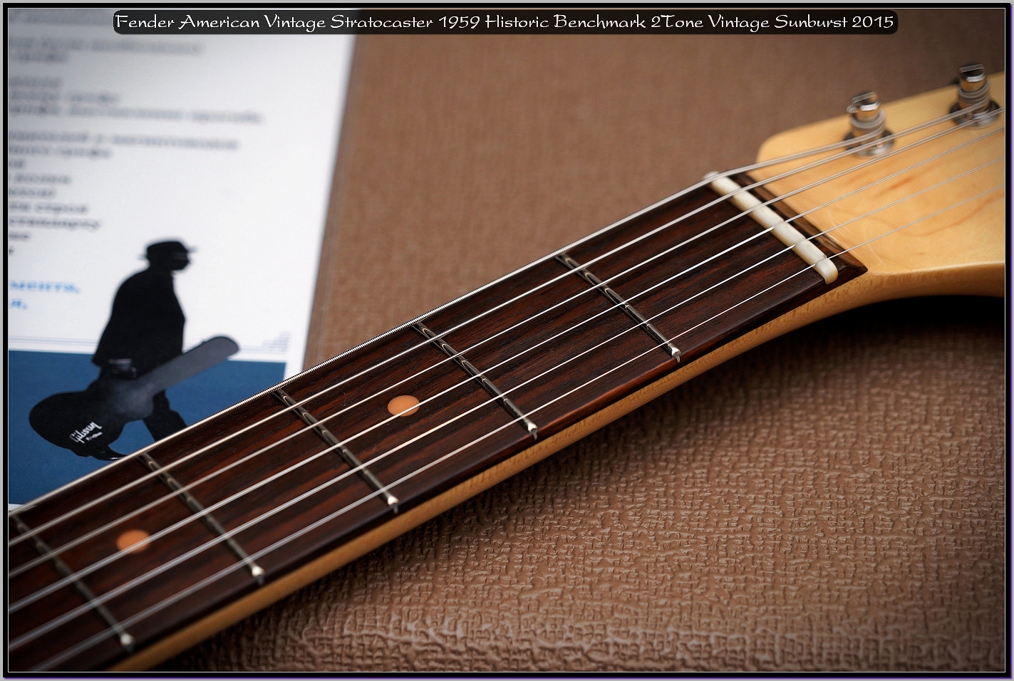 Fender American Vintage Stratocaster 1959 Historic Benchmark 2Tone Vintage Sunburst 2015