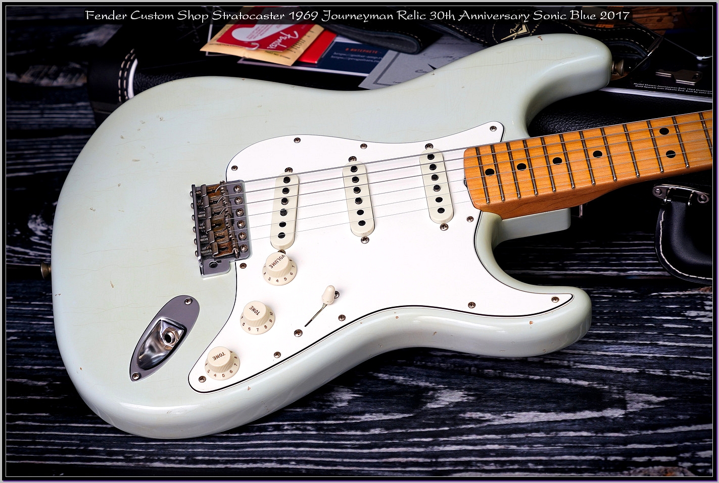 Fender Custom Shop Stratocaster 1969 Journeyman Relic 30th Anniversary Edition Sonic Blue 2017