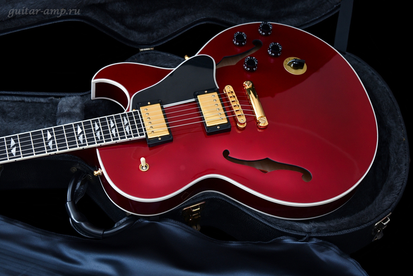 Gibson ES-137 Custom Limited Run Custom Shop Ruby Red 2003 Rare