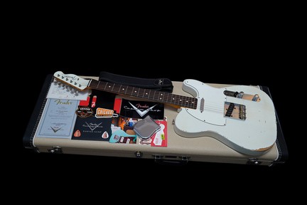 Fender Custom Shop Telecaster 1963 Limited Edition 30th Ann CME Special Run Aged White Relic 2017 21_x650.jpg