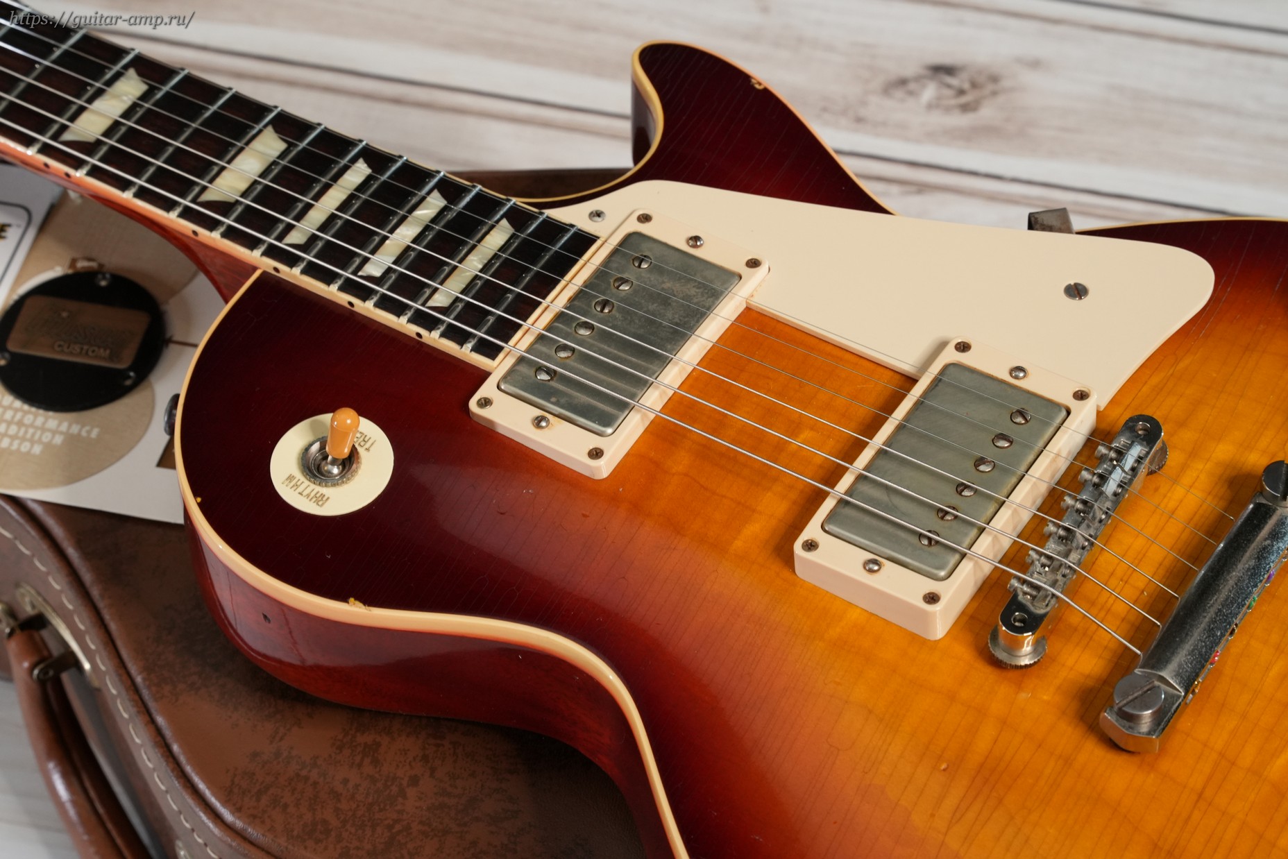 Gibson Les Paul Standard Custom Shop 1958 Heavy Aged R8 Bourbon Burst VOS 2013_0003.jpg