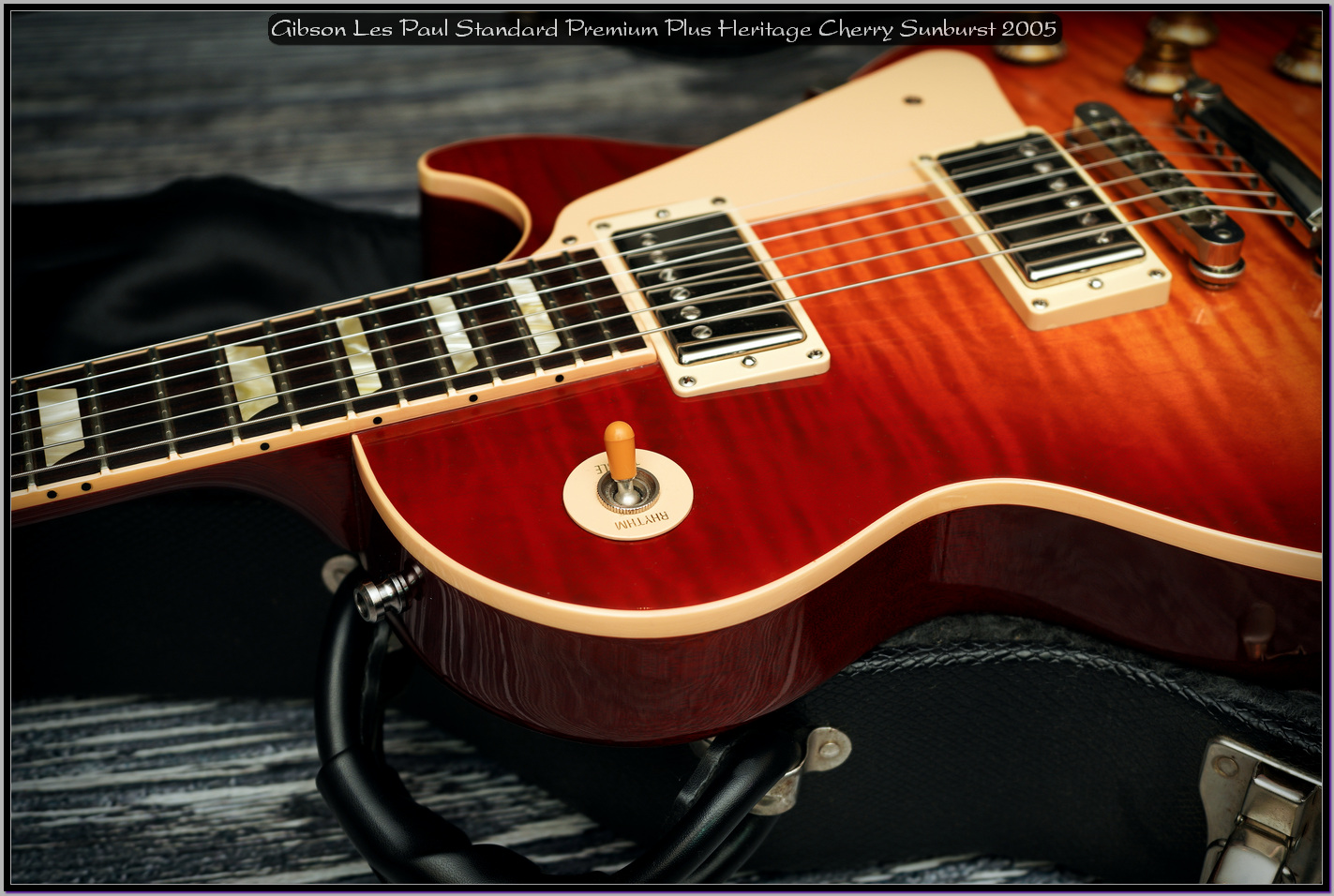 Gibson Les Paul Standard Premium Plus Heritage Cherry Sunburst All Original 2005 043_xx1400.jpg