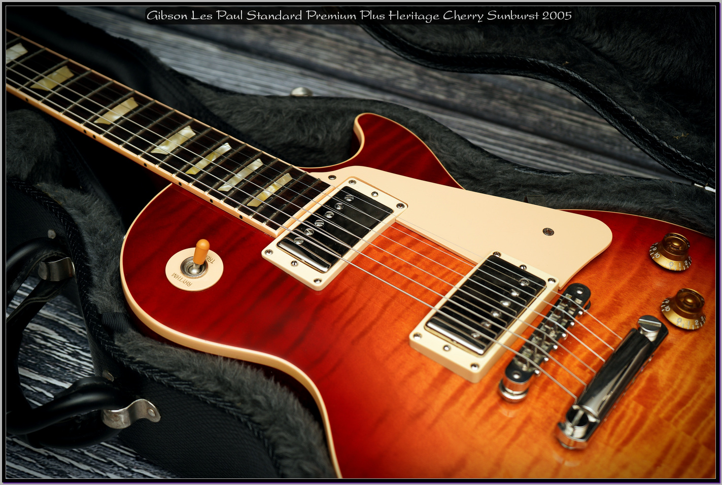 Gibson Les Paul Standard Premium Plus Heritage Cherry Sunburst All Original 2005 046_xx1400.jpg