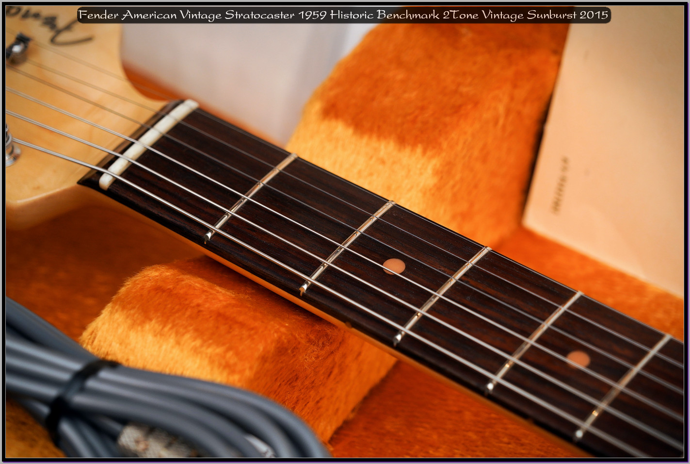 Fender American Vintage Stratocaster 1959 Historic Benchmark 2Tone Vintage Sunburst 2015 08_x1400.jpg