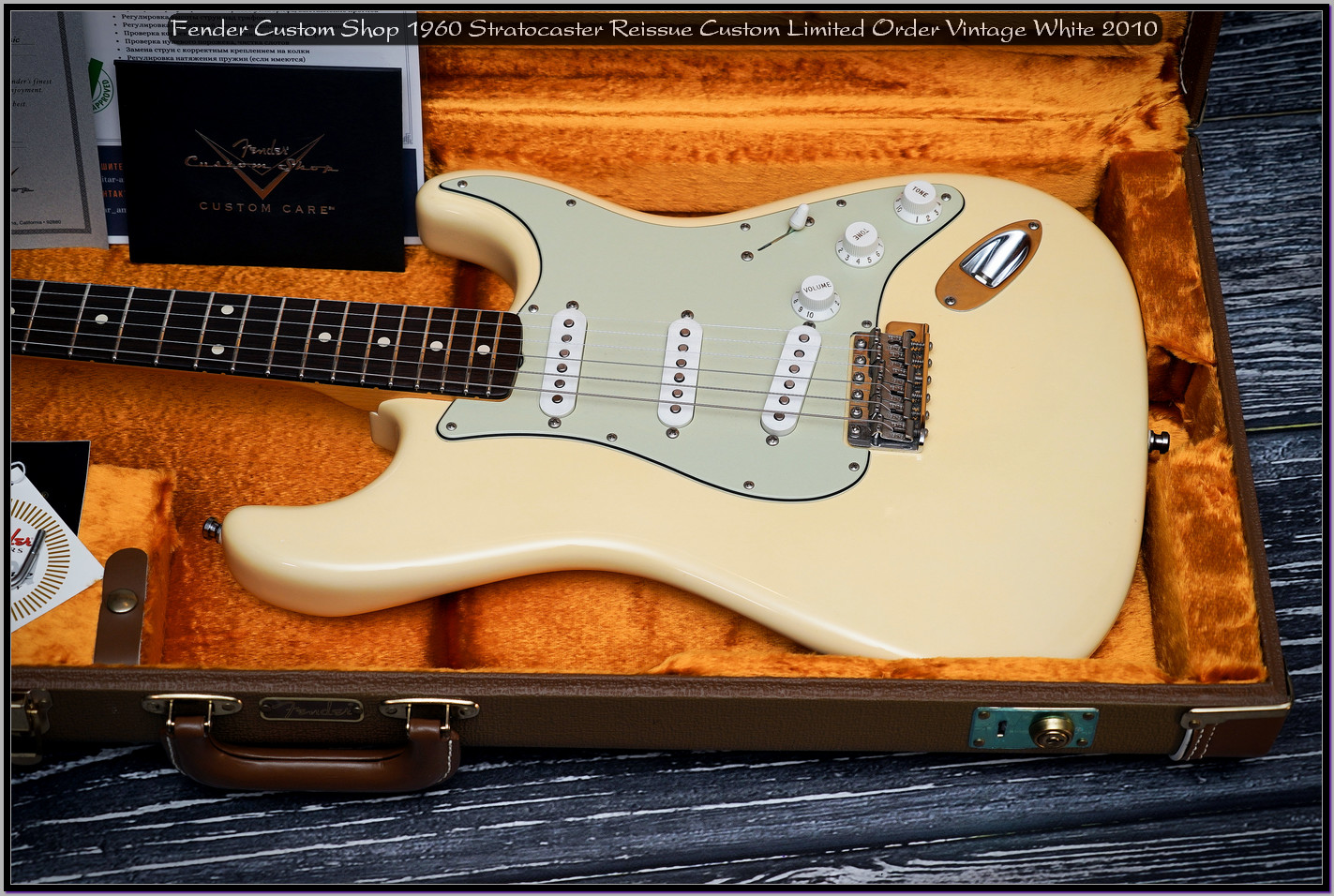 Fender Custom Shop 1960 Stratocaster Reissue Custom Limited Order Vintage White 2010 10_x1400.jpg