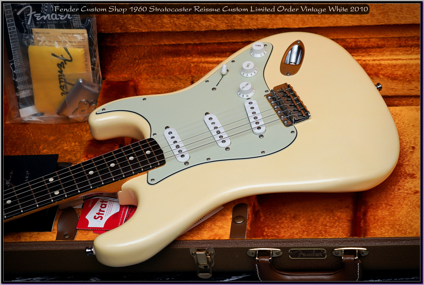 Fender Custom Shop 1960 Stratocaster Reissue Custom Limited Order Vintage White 2010 23_x1400.jpg
