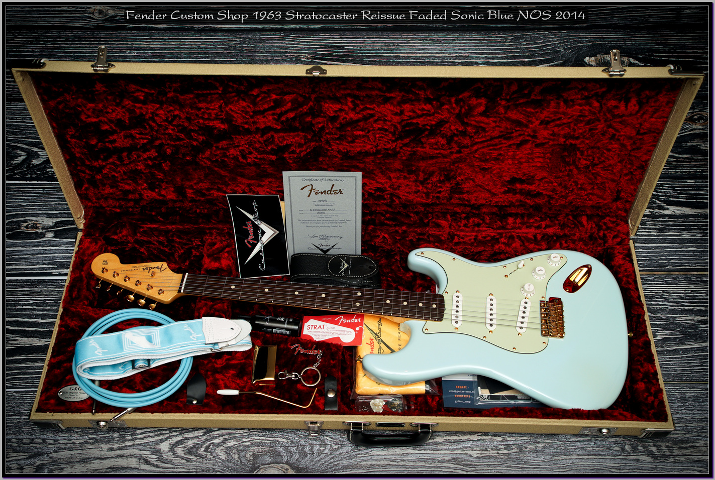 Fender Custom Shop 1963 Stratocaster Reissue Faded Sonic Blue NOS 2014 09_x1400.jpg
