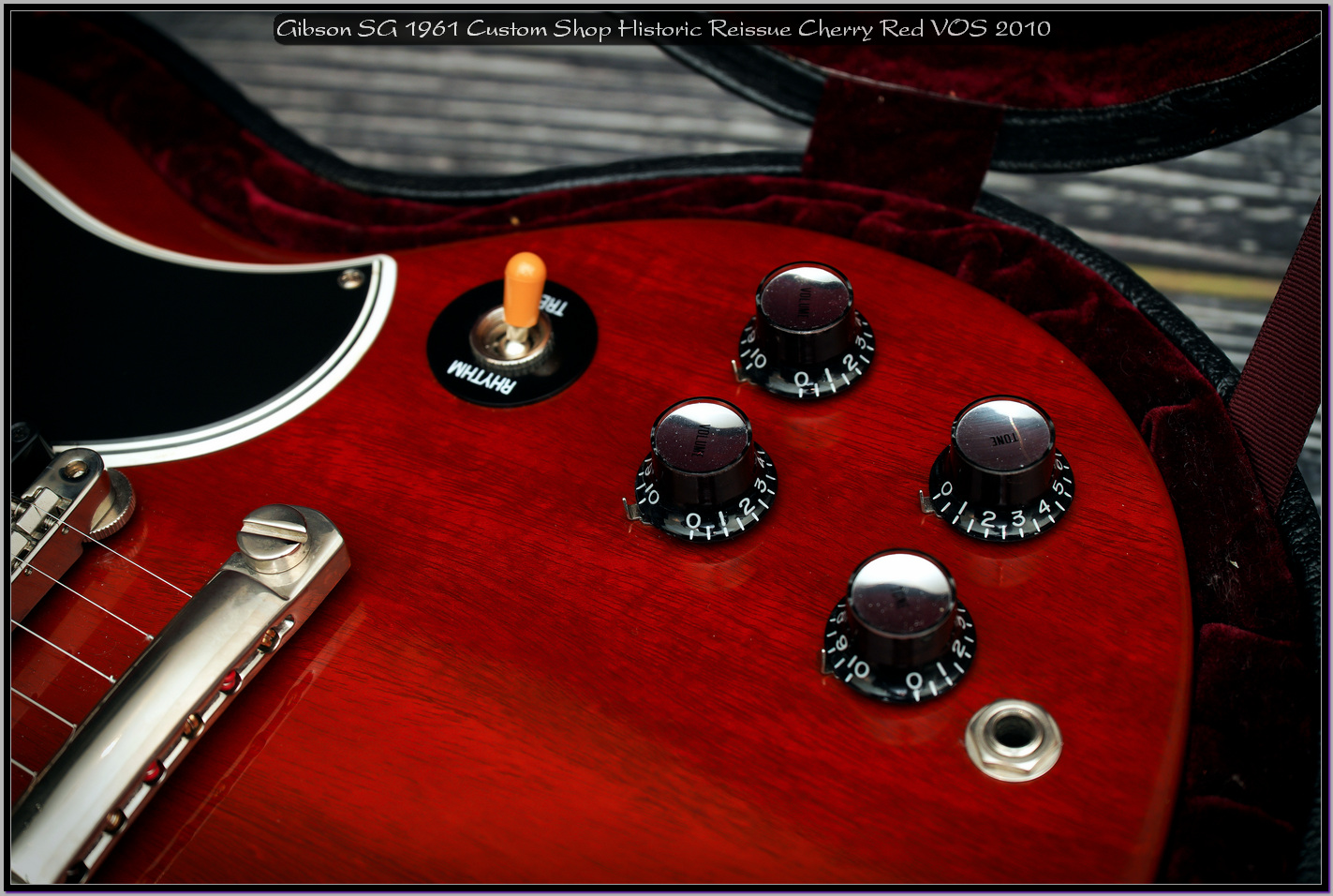 Gibson SG 1961 Custom Shop Historic Reissue Cherry Red VOS 2010 13_x1400.jpg