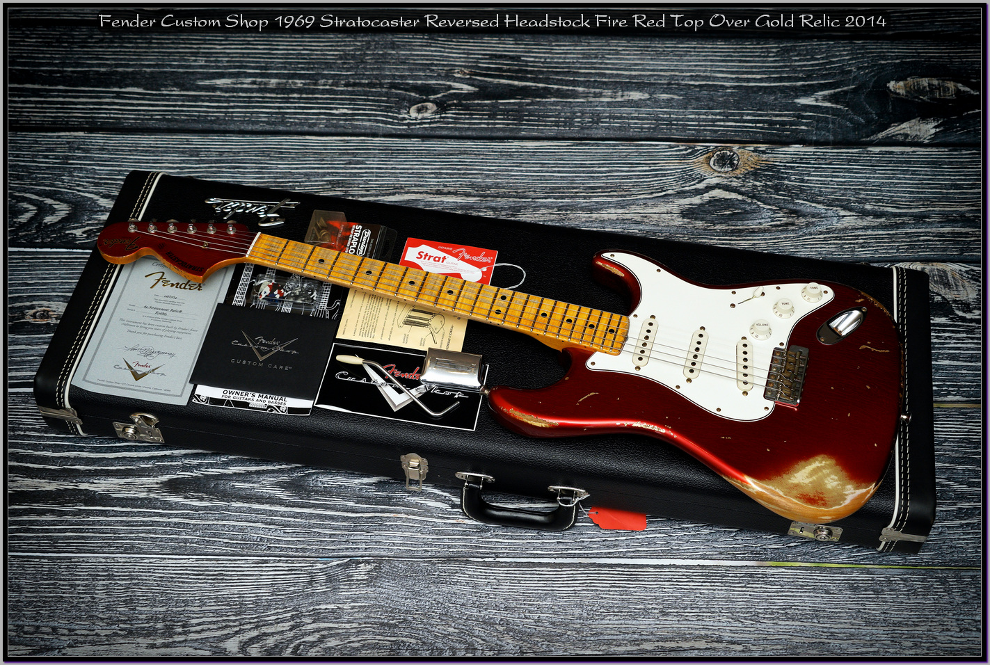 Fender Custom Shop 1969 Stratocaster Reversed Headstock Fire Red Top Over Gold Relic 2014 02_x1440.jpg