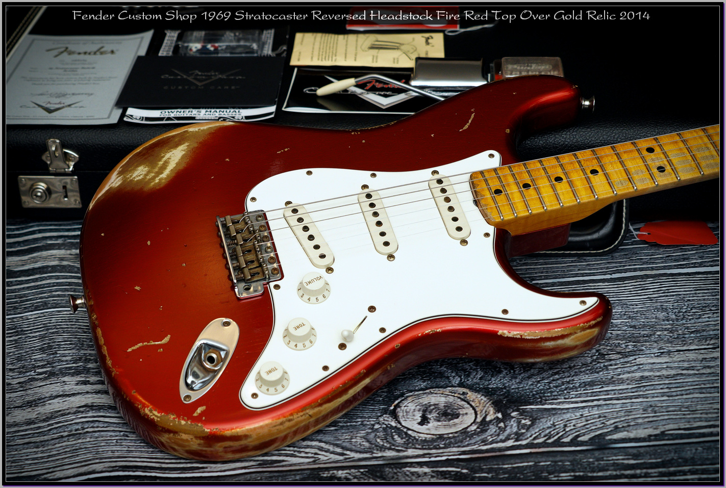 Fender Custom Shop 1969 Stratocaster Reversed Headstock Fire Red Top Over Gold Relic 2014 08_x1440.jpg