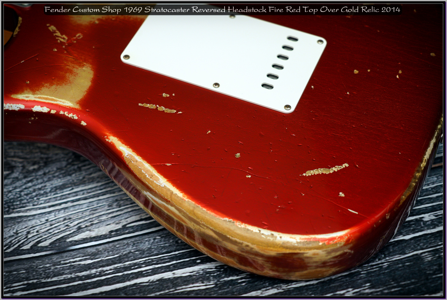 Fender Custom Shop 1969 Stratocaster Reversed Headstock Fire Red Top Over Gold Relic 2014 12_x1440.jpg