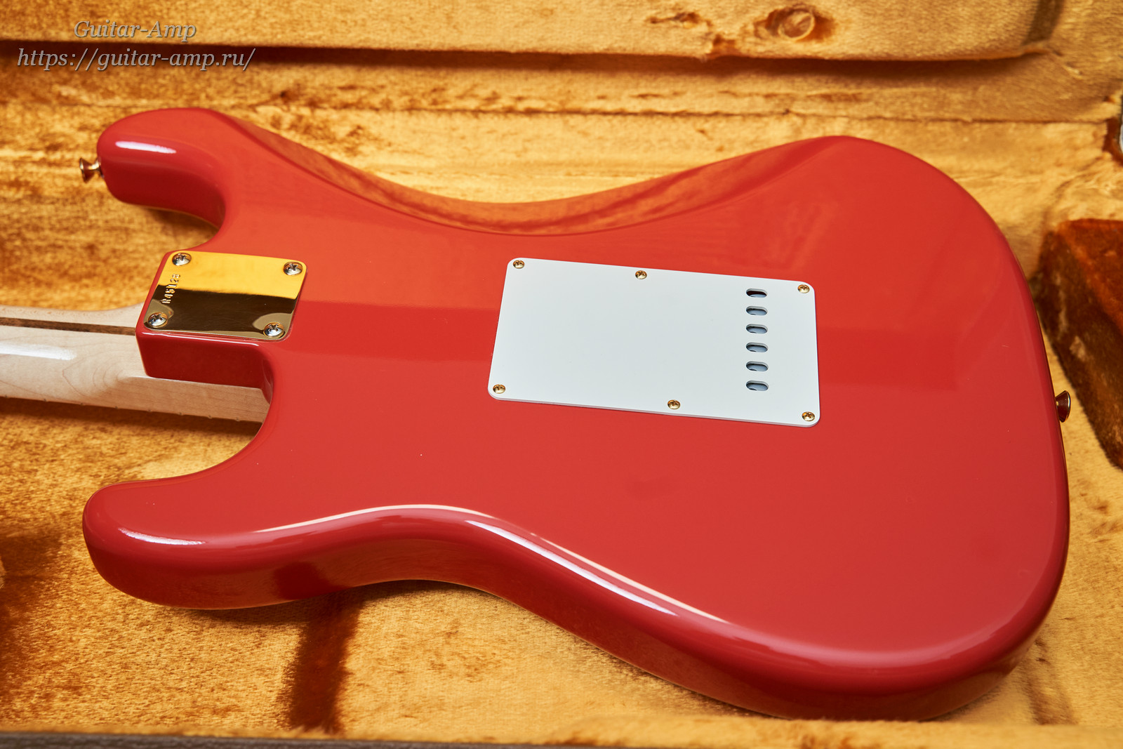 Fender Custom Shop Stratocaster 1956 Reissue Vintage Fiesta Red NOS 2009 07_updx1600.jpg