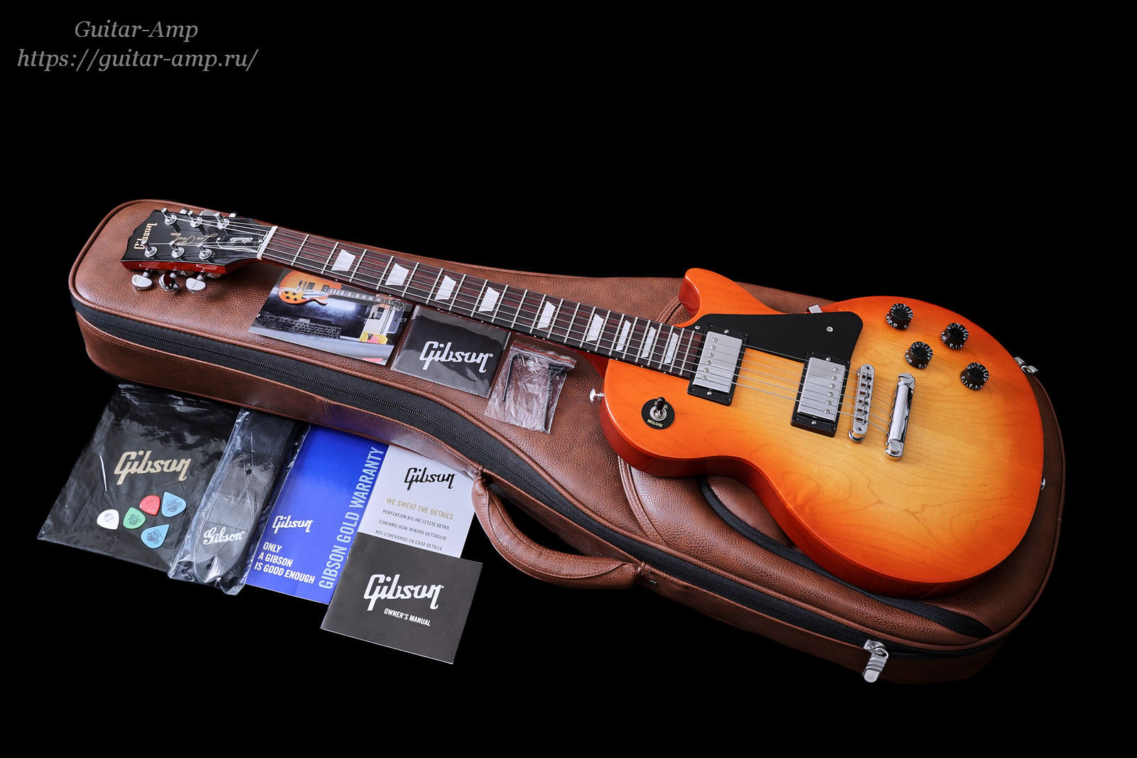 Gibson Les Paul Studio Tangerine Burst 2019 01a_x1600.jpg