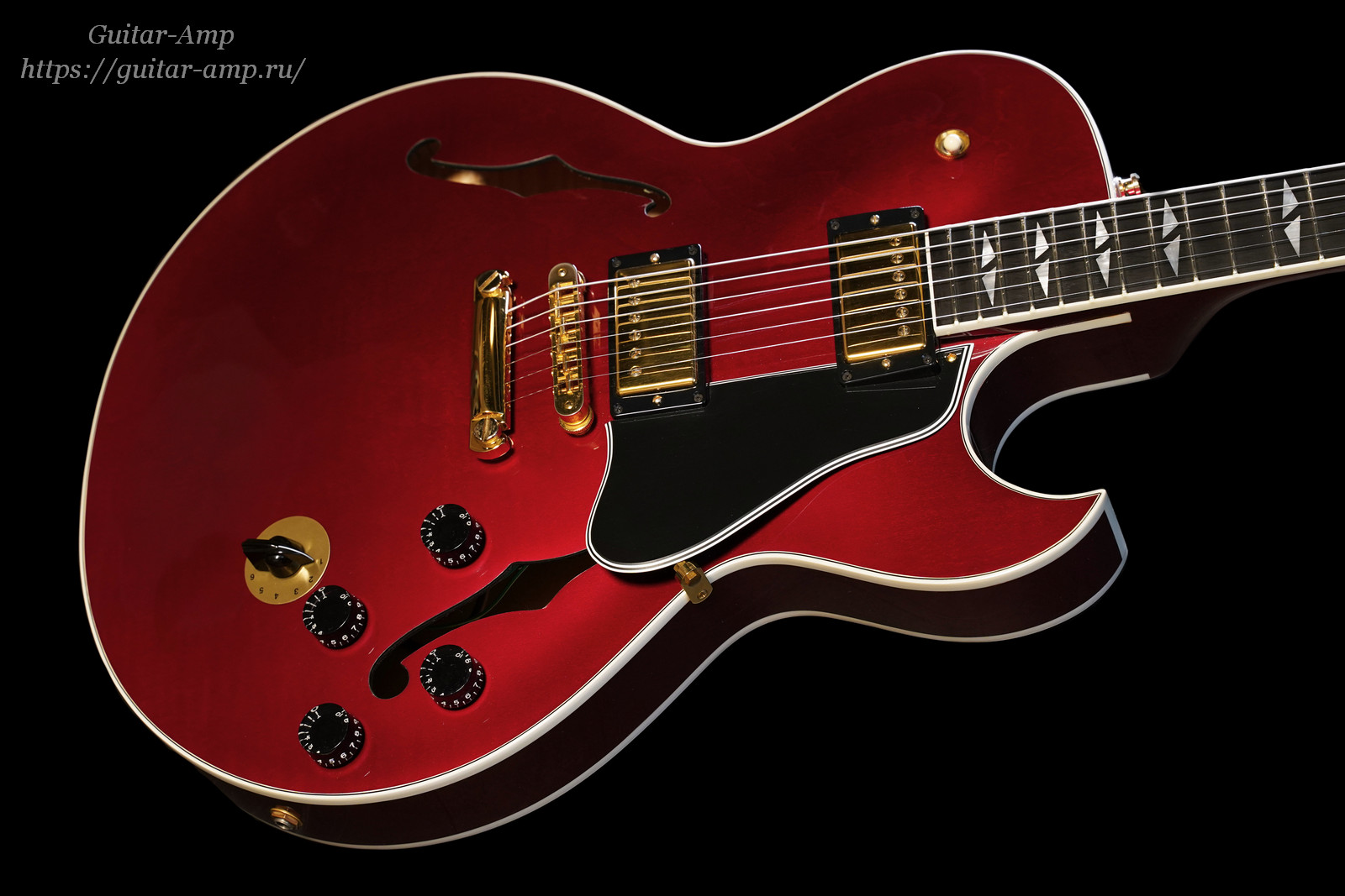 Gibson ES-137 Custom Limited Run Ruby Red Rare 2003 24_x1600.jpg