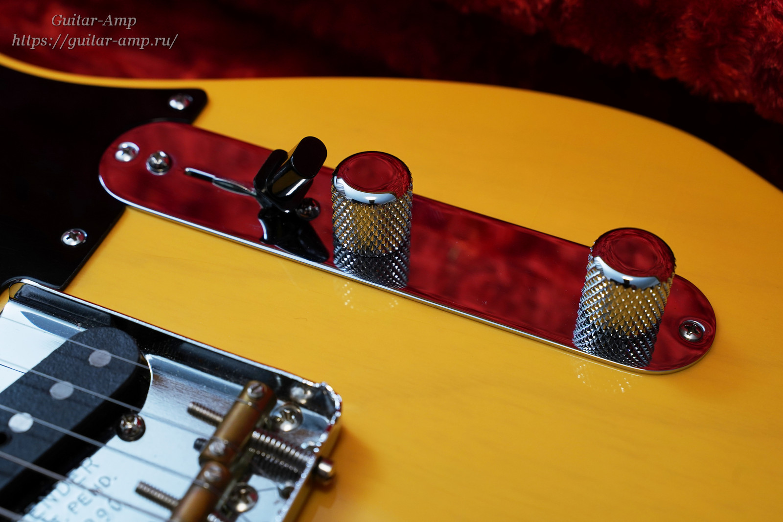 Fender Custom Shop 1952 Telecaster Reissue Butterscotch Blonde 2009 07_x1600.jpg