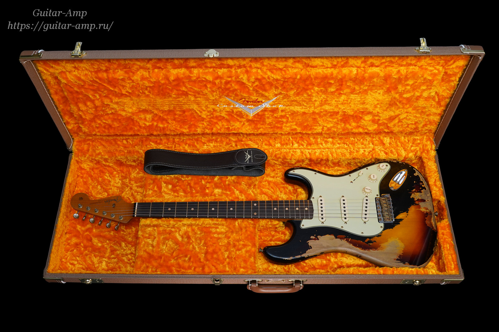 Fender Custom Shop Stratocaster 1960 Relic Blackie Over Sunburst NAMM Limited Edition 2020 13a_x1440.jpg