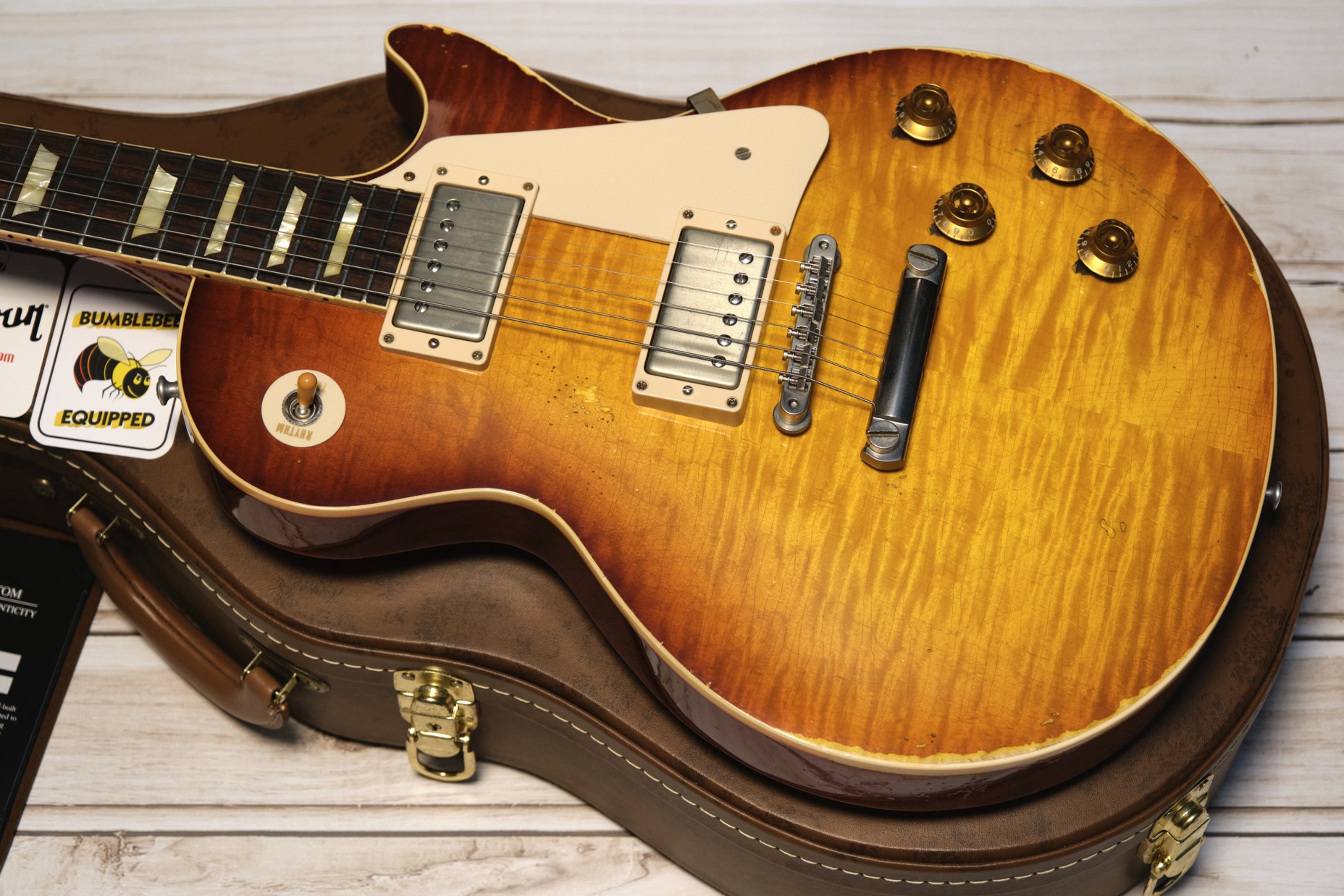 Gibson Custom Shop Les Paul Standard 1958 Historic Reissue Tea Burst Aged 2014 0002.jpg