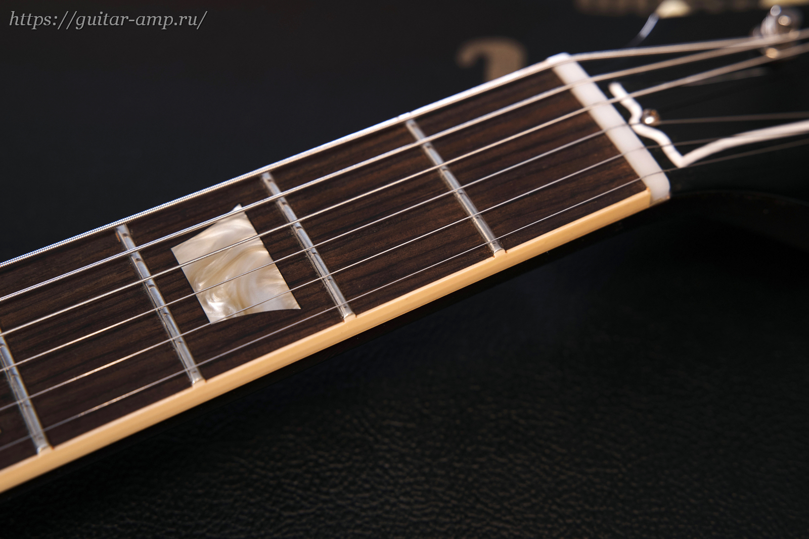 Gibson Les Paul Standard 1957 Custom Shop Historic Reissue R7 Darkback Goldtop VOS 2011 04_x1600.jpg