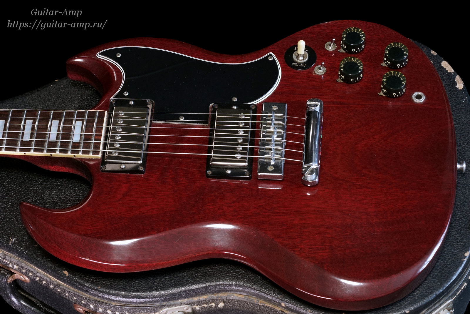 Gibson SG Standard Cherry Red Vintage 1976 02x1600.jpg