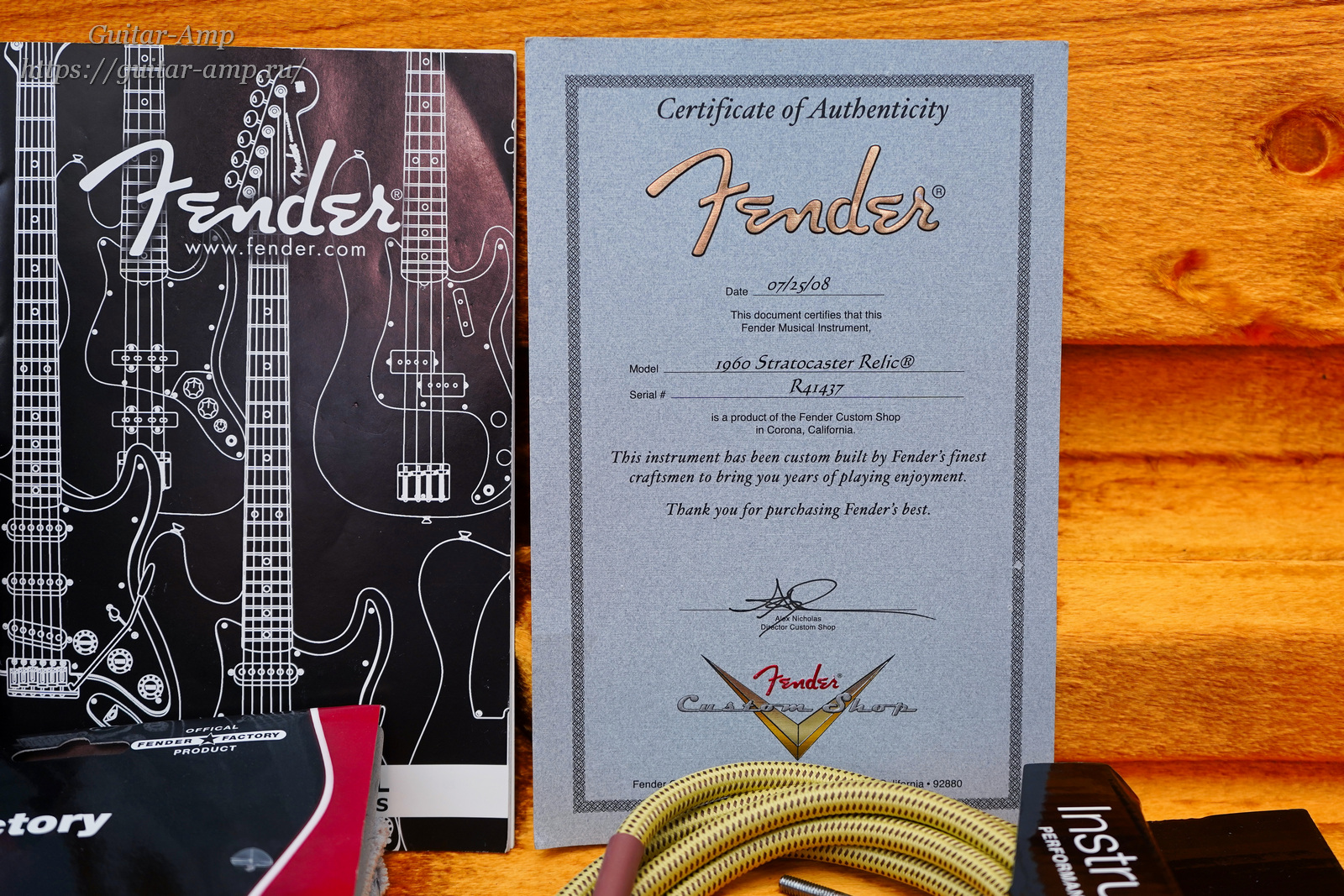 Fender Custom Shop Stratocaster 1960 Relic  Olympic White 2008 03x1600.jpg